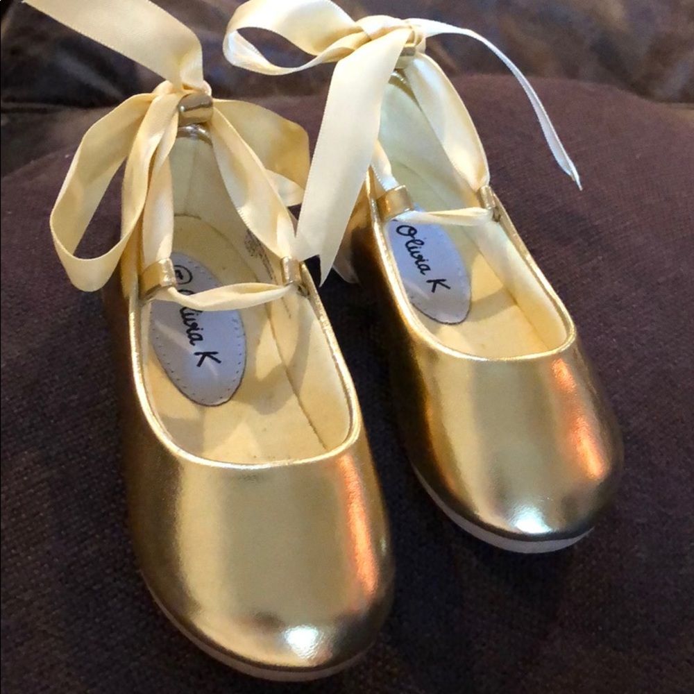 Brand New ballerina slippers.